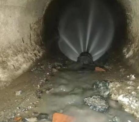 始兴市政管道清淤